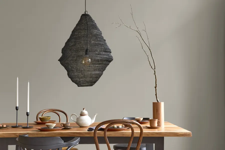 Столовая в цвете Reclaimed Wood DET625 Dunn-Edwards